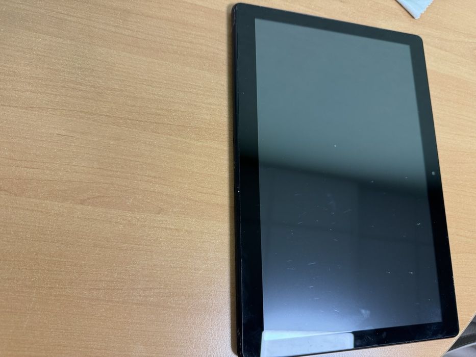 Планшет Lenovo TB-X505L