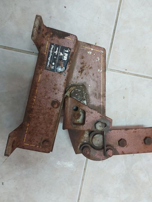 Guilhotina em muito bom estado