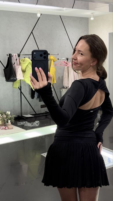 Спортивний лонгслів кофта з гарною спинкою топ Victoria’s Secret Sport