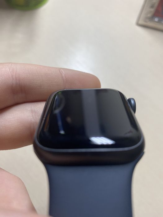 ПродамApple watch SE