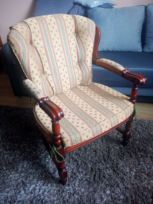 Fotel tron,foltel królewski,fotel 61cm