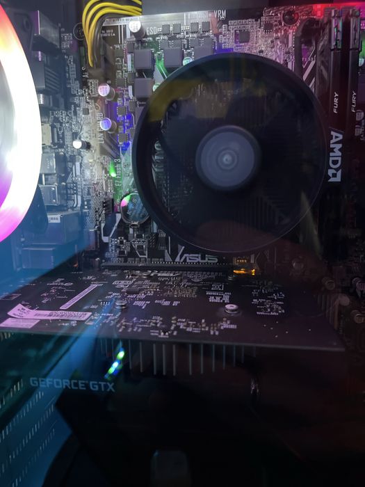 Продам ПК игровой, SSD, 16GB DDR4