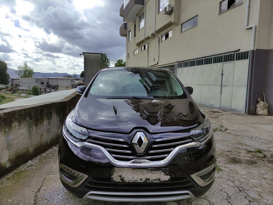 Renault Espace 5 1.6 dCi Initiale Paris EDC | 2016 | Apenas 118.000 km – muito bom estado.