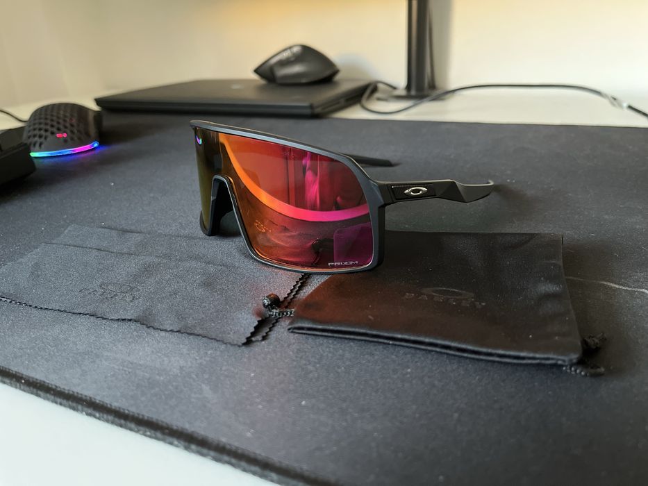 Okulary Oakley Sutro