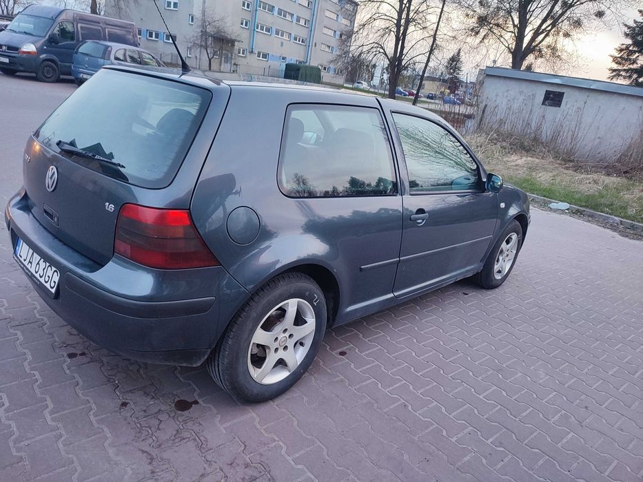 Volkswagen Golf 4