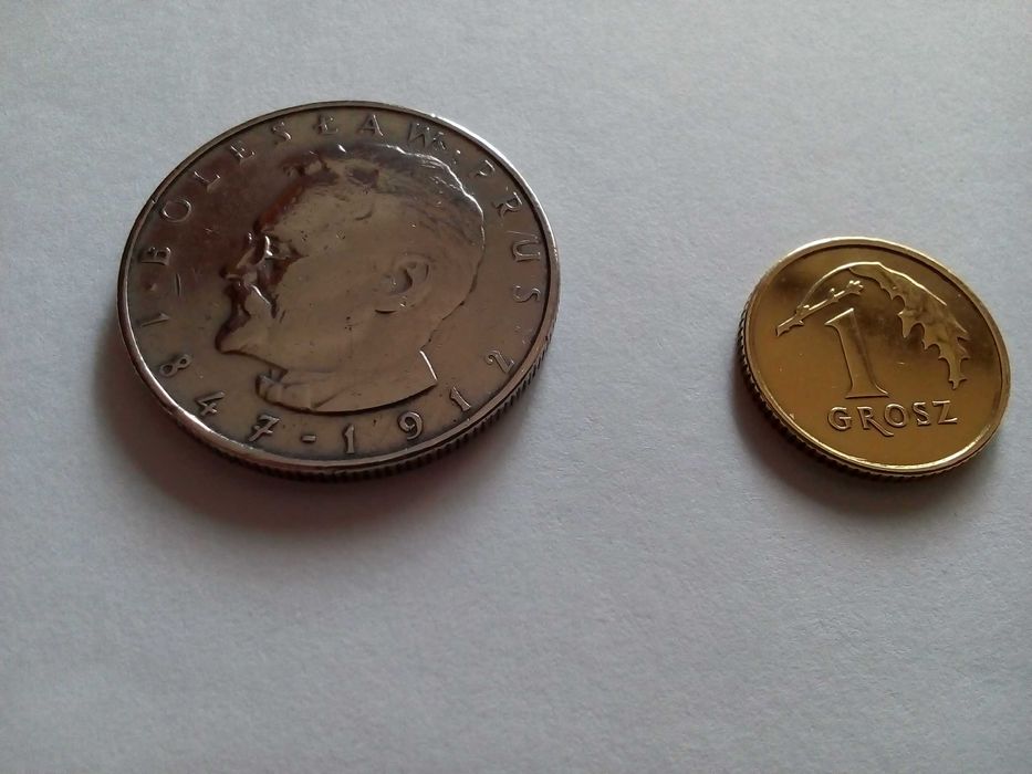 монеты 10 злотых Польша 500 иен Япония марка Германия pfennig шекель