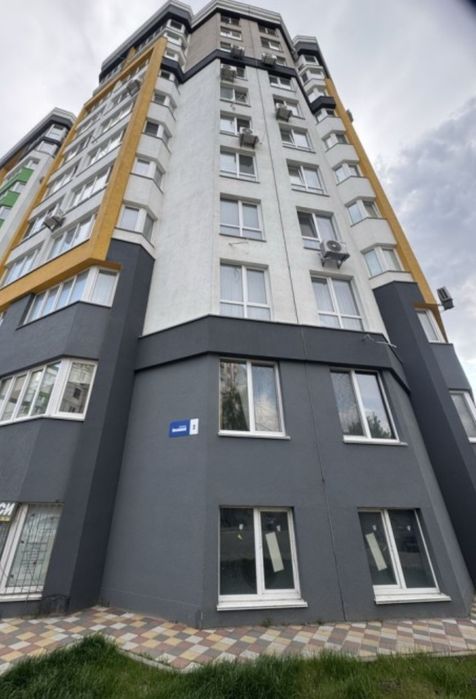 Продаж 1-кім.кв 36.6м, 3/10 Вишневе ж/к Чорновола, пров.Весняний 2.