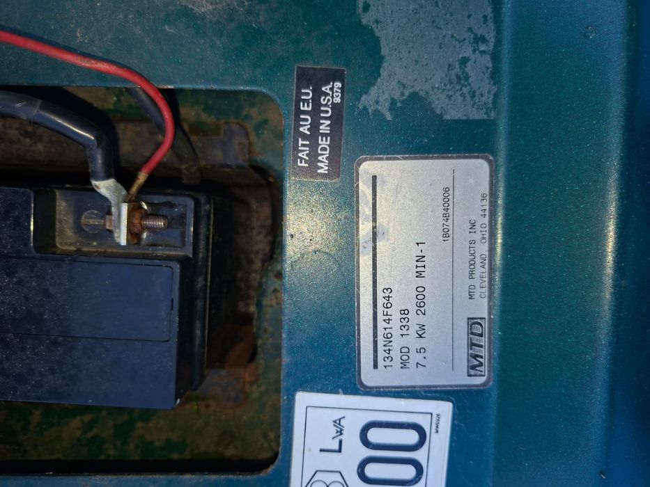 Traktorek kosiarka  yard man  13hp 4 koła skrętne