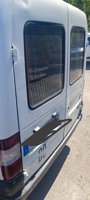 Ford Courier 1.8 para peças