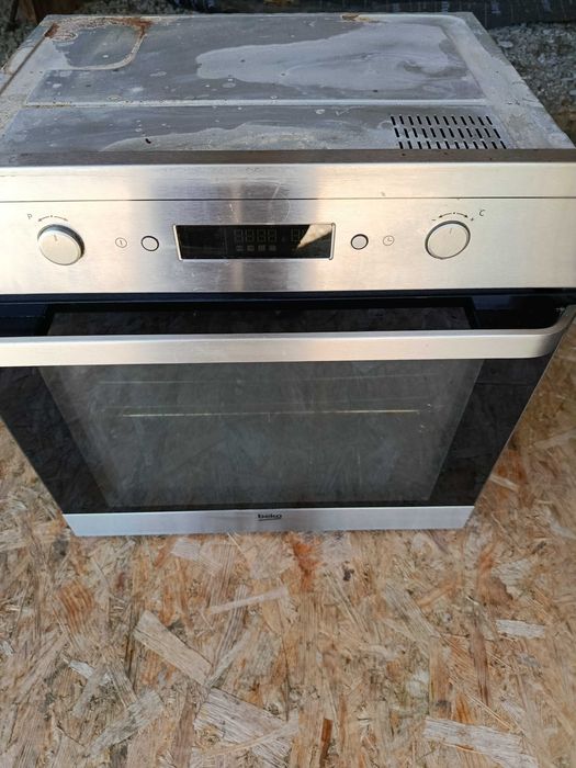 Piekarnik elektryczny do zabudowy beko