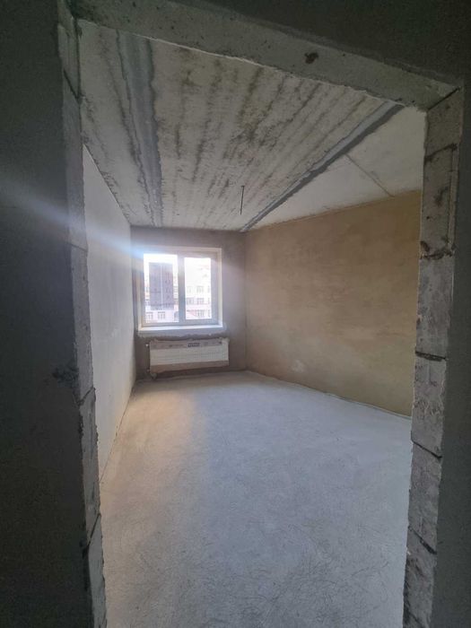 (8) Продам 3-кімнатну квартиру на Поділлі 2875