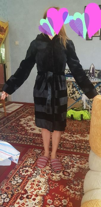 Шуба , хутро шиншила. s. хs .