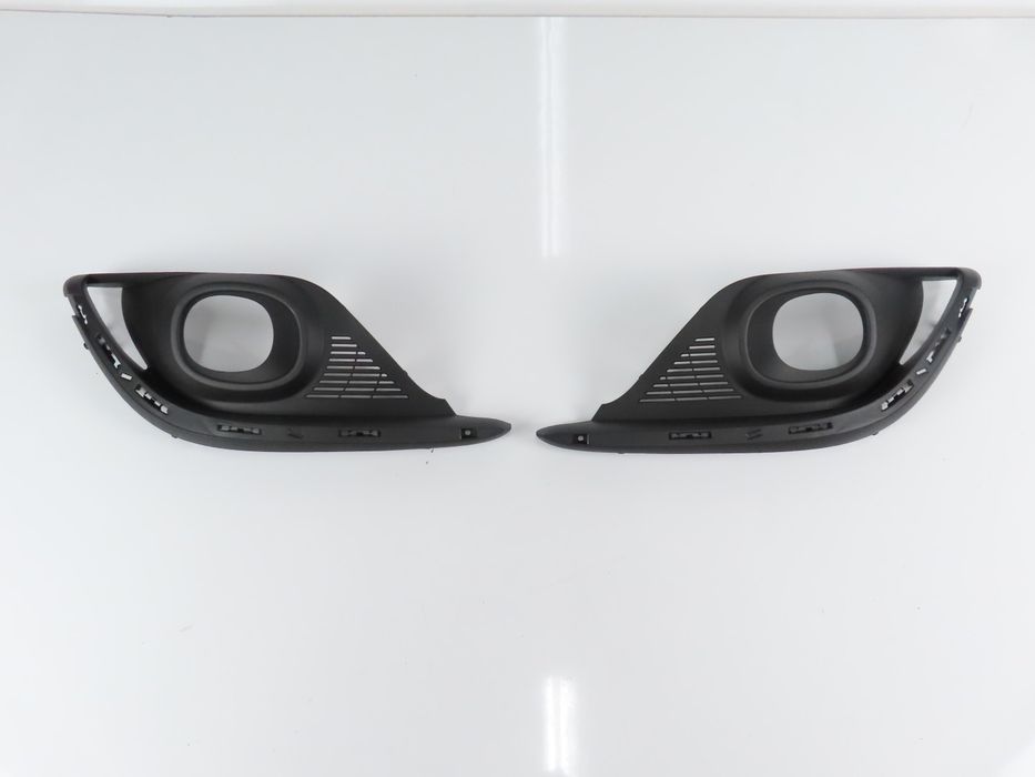 Conjunto Grelhas Faróis Nevoeiro Renault Grand Scenic Iv Ref: