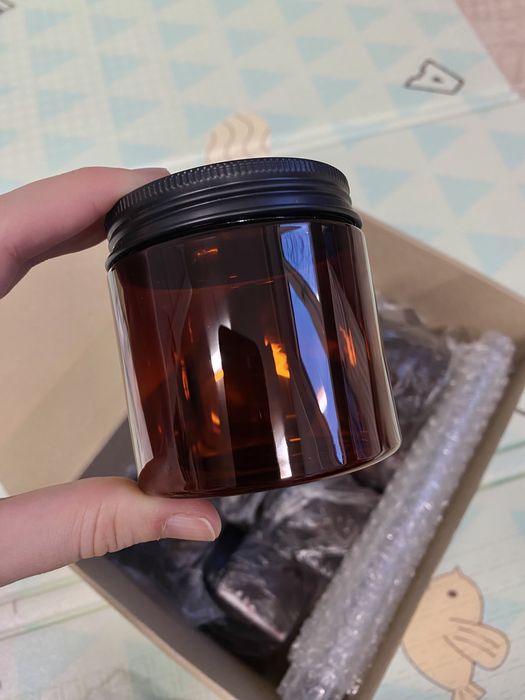 Пластикові баночки 200 мл