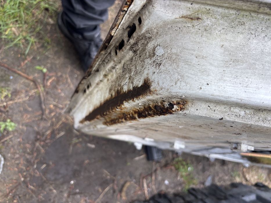 ford transit  drzwi fotele resory koła frelgi