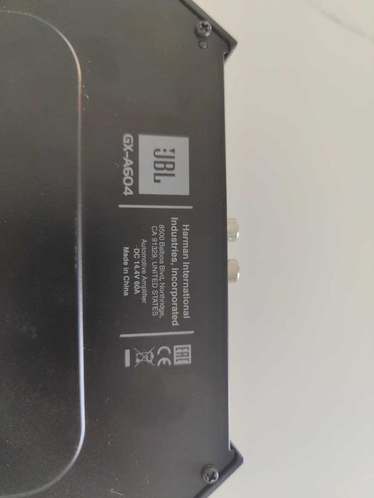 Amplificador Auto JBL GX-A604 (4 Canais / 435W) – Excelente Estado