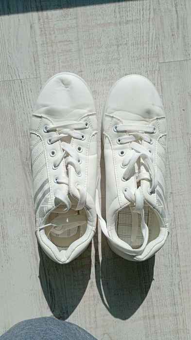 Buty sportowe SSNJ rozmiar 43