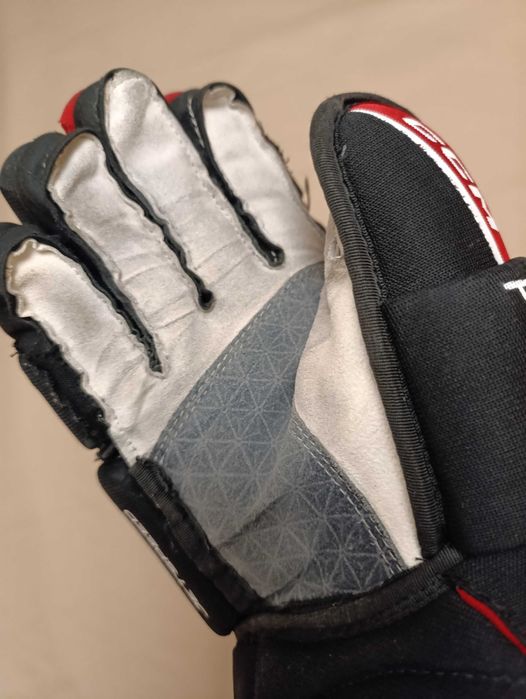 Хоккейные перчатки CCM Jetspeed FT680