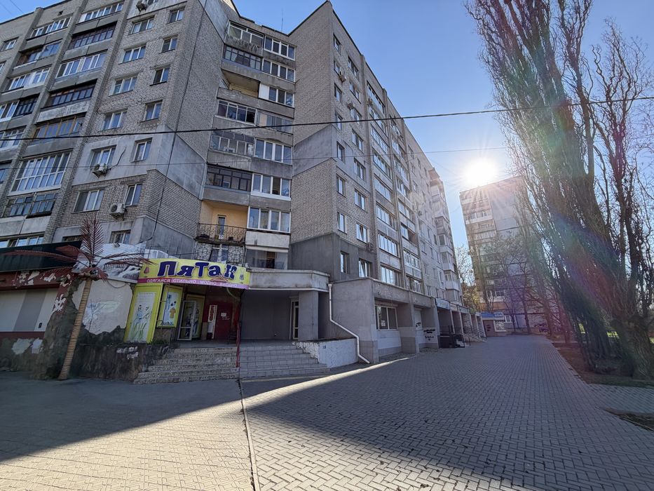 Продажа торговой недвижимости 117м2  р-н Площади Победы