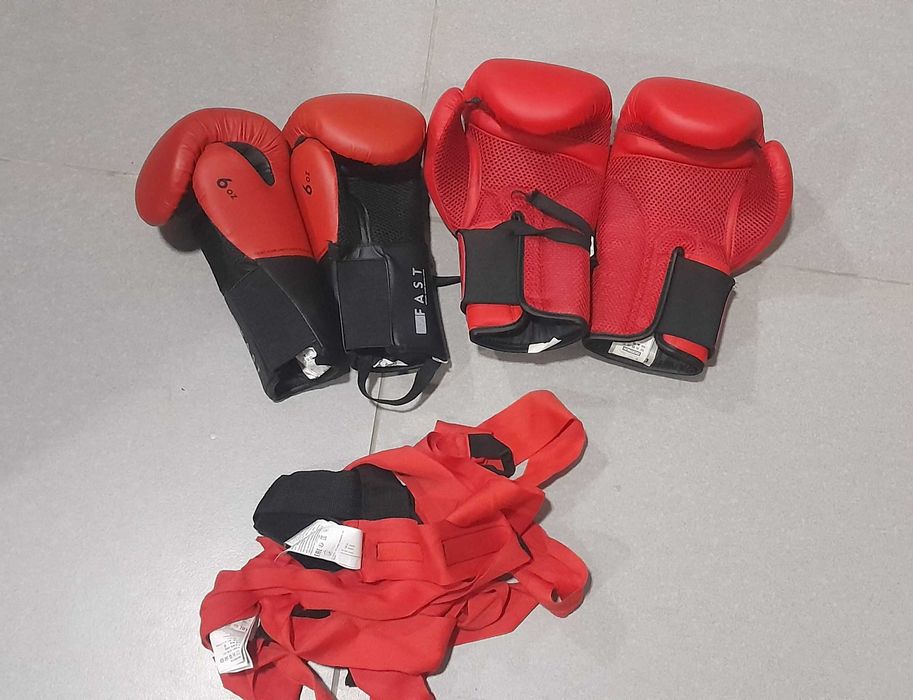 Saco de Boxe com suporte + luvas
