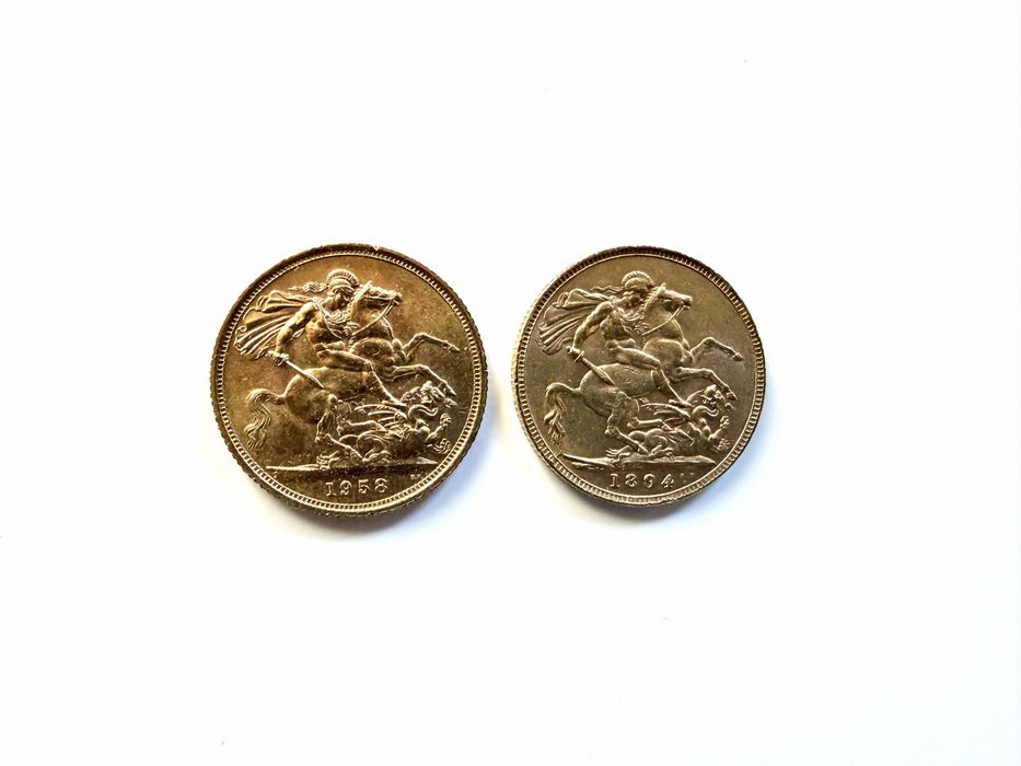 Moedas libras em ouro