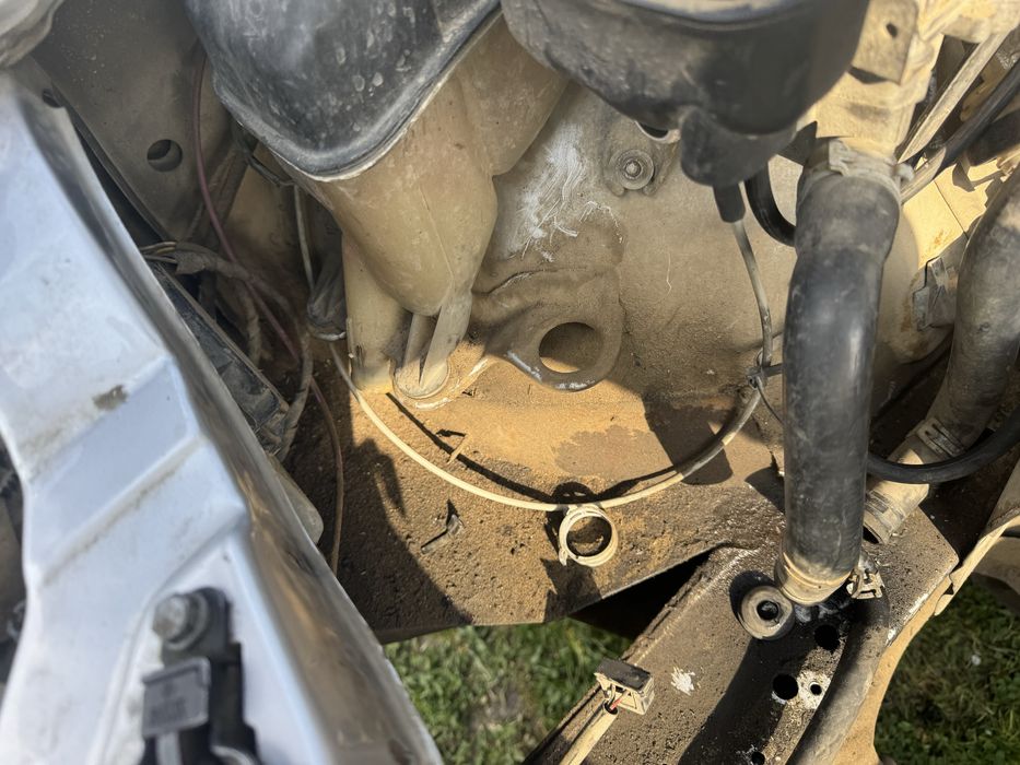 Продам мерседес е210  ресталінг без мотора