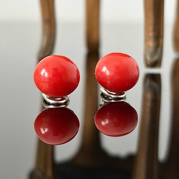 Srebrne klipsy secesyjne z naturalnym Koralem z ok. 1900r. próba 800