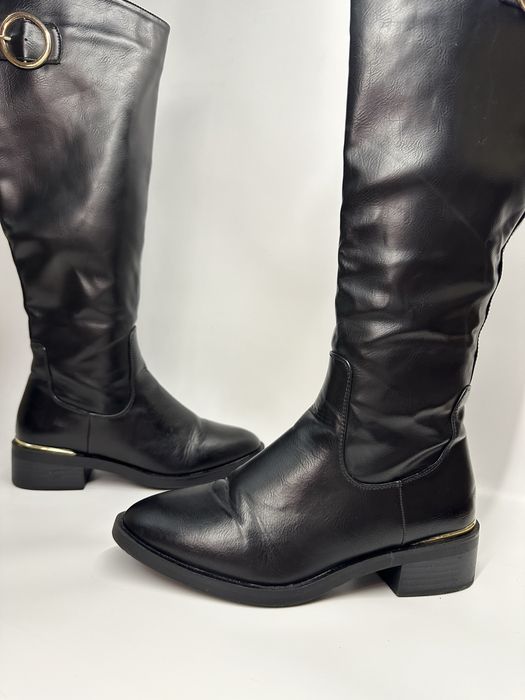 Високі чорні ботинки зі штучної шкіри без каблука, розмір 37, б/у