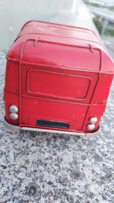 Vende 4 L vermelho - bombeiros