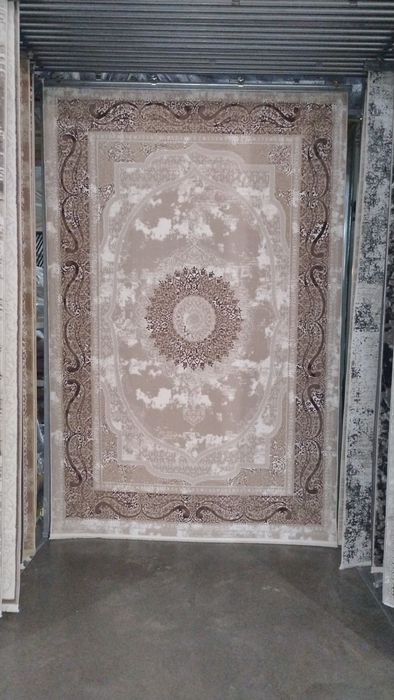 Классический ковер на пол