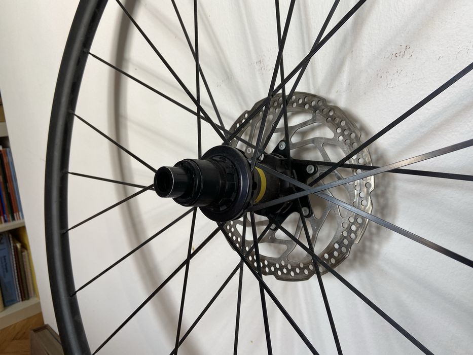 Rodas Mavic Cosmic Elite UST + discos + cassete sram 12spd