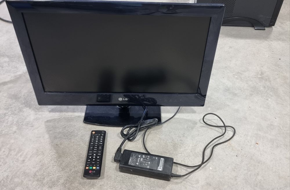 Monitor LED LG 22"