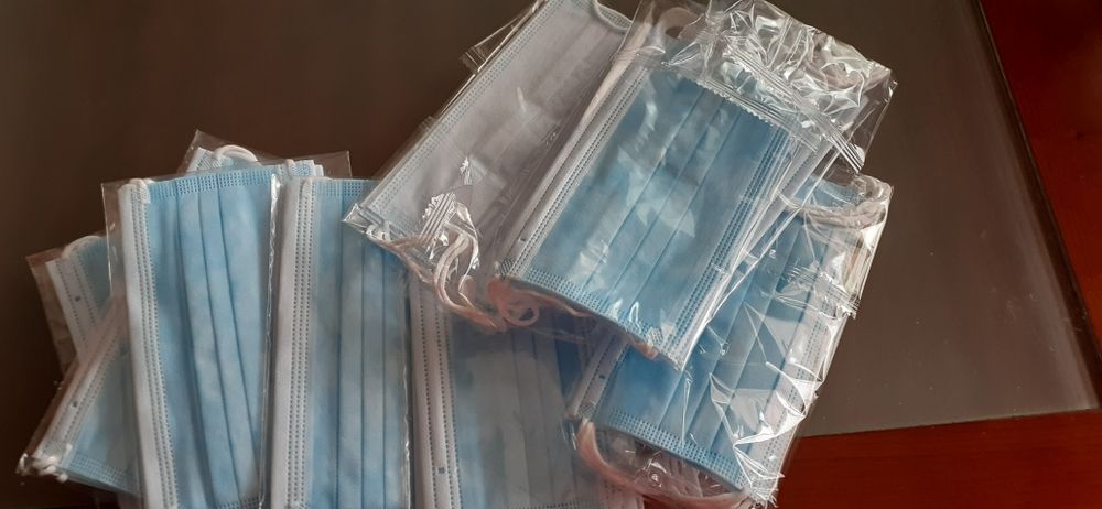 Máscara descartável