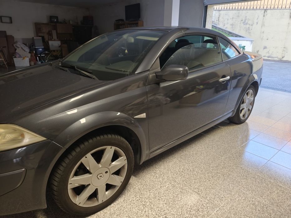 Carro Megane cabrio