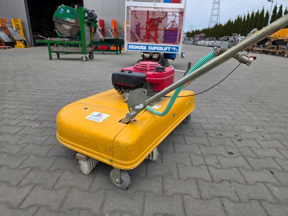PROBST EASYFILL EF-H zamularka do fugowania kostki brukowej brukarstwo zamiatarka brukarstwo zamulanie kostki parkingi chodniki ścieżki