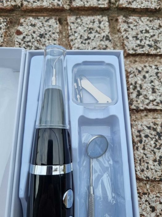 Aparelho de limpeza dentária ultrasónico