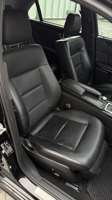 Mercedes-Benz E-Class W212