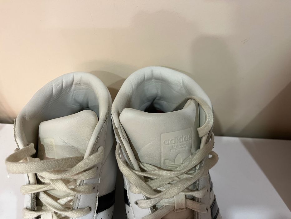 кросівки adidas Superstar Pro Model AQ5217 шкіряні 42/27 оригінал