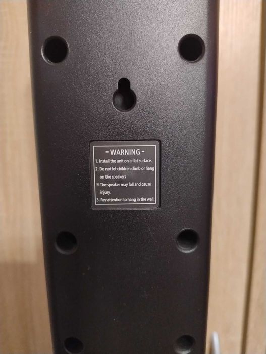 2 kolumny głośnikowe firmy Samsung stan idealny.