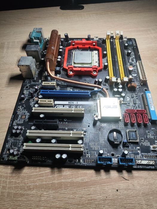 Материнська плата Asus M2N-E (Socket AM2,не робоча) + процесор Athlon 64 X2