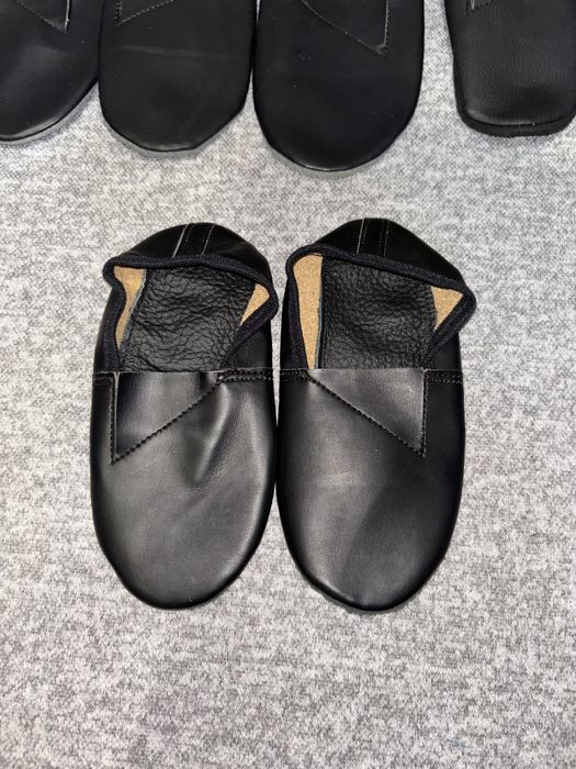 Черные чешки для танцев. Чешки / балетки для садика / хореографии