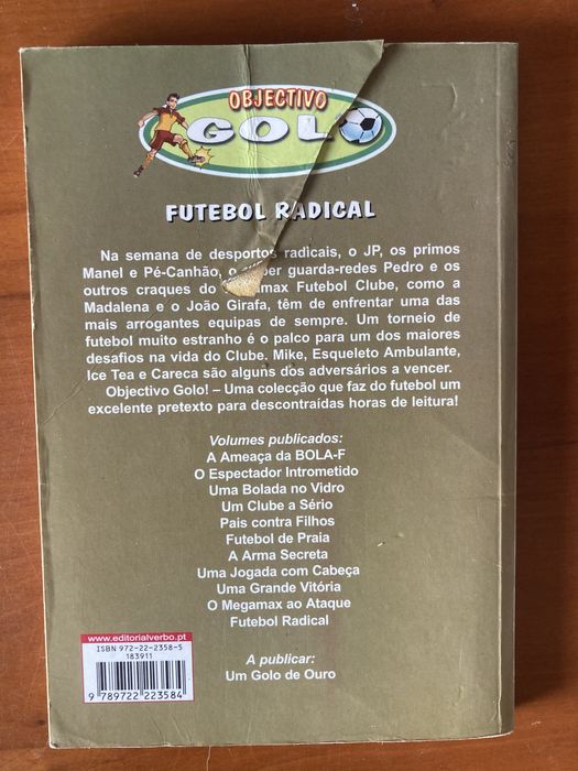 Livro da coleção Futebol Radical