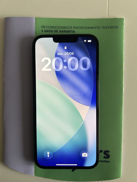 iPhone 13 128 GB, excelente estado
