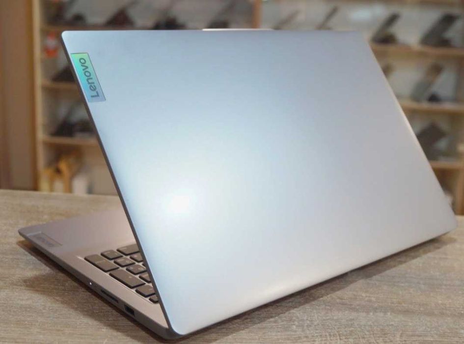 ГАРАНТІЯ Lenovo (IPS/Ryzen 5 7520U/RAM 8гб DDR4/SSD 256гб)TVOYO