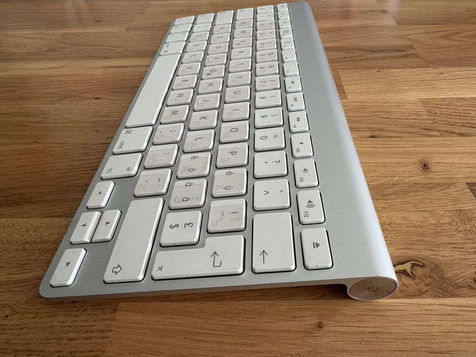 Klawiatura bezprzewodowa Apple Wireless Keyboard (Bluetooth) Stan Dobry!