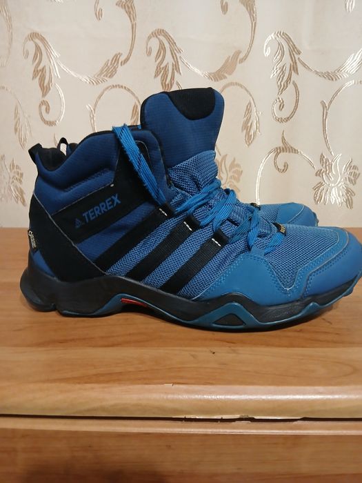 Фірмові непромокаючі кросівки Adidas Terrex  42.5 р  27. См. Оригінал.