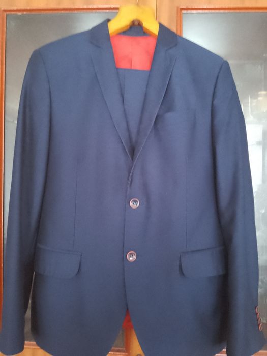 Продам костюм ідеальний стан