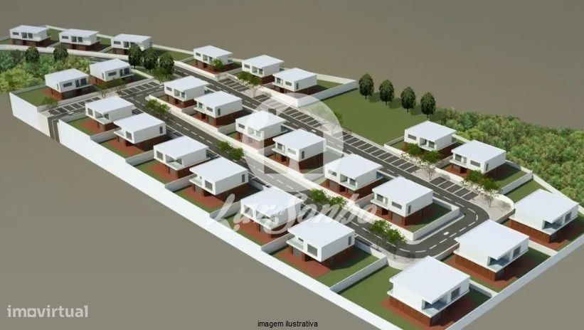 Terreno de construção para moradias com 18.650m2 em S. Romão Corona...
