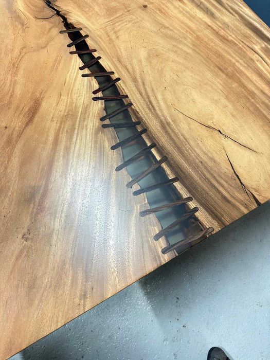 Stół drewniany monolit Suar unikat 300cm