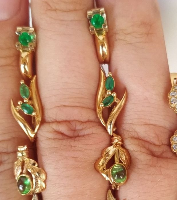 Золотые серьги с сапфиром 585 проба